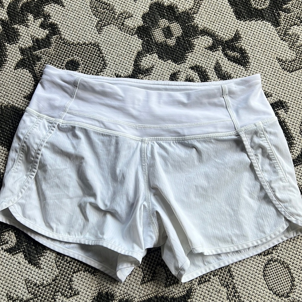 Lululemon Run Times Short *2-way Stretch 4"